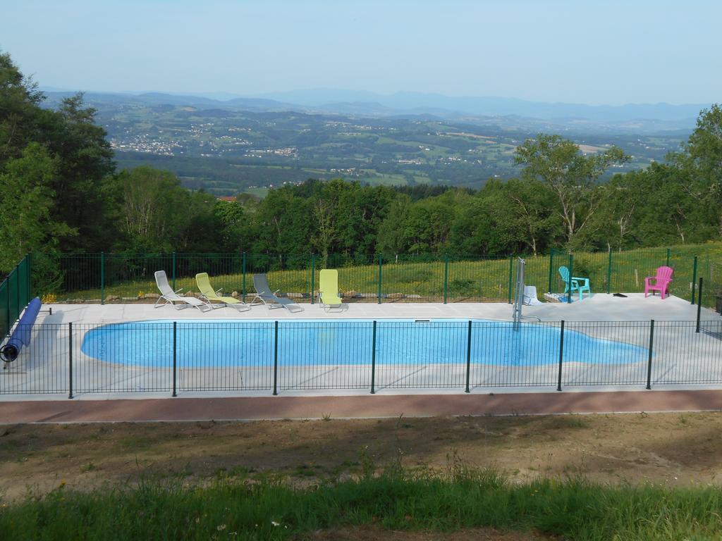 Camping le Montbartoux Vollore-Ville Extérieur photo