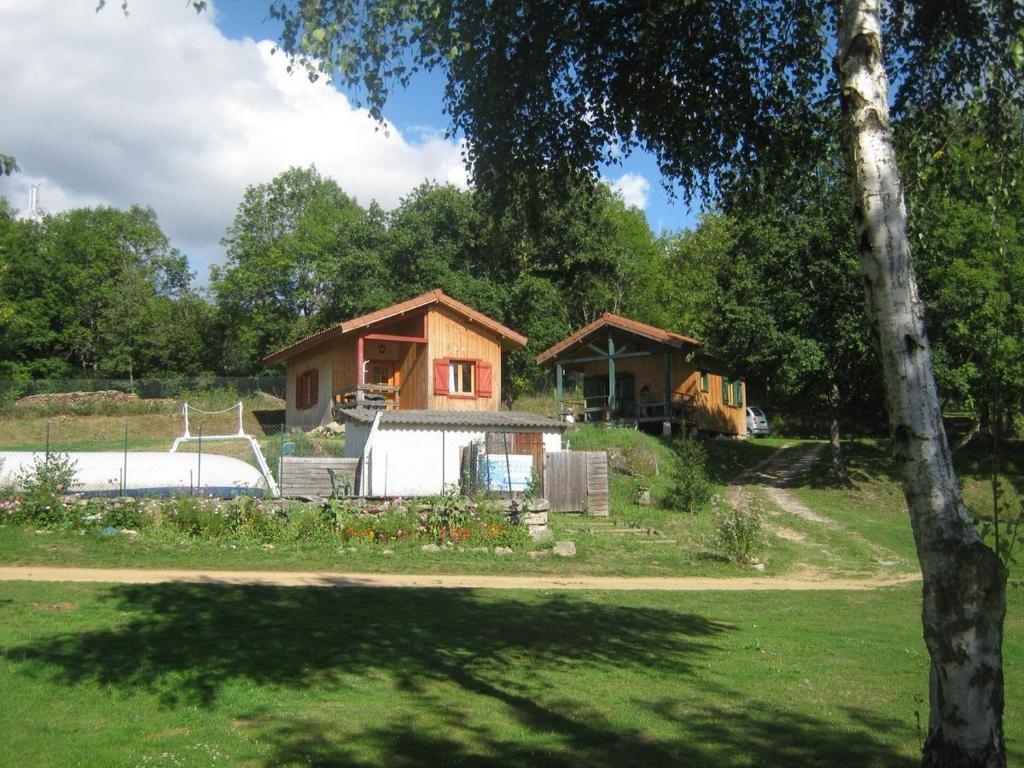 Camping le Montbartoux Vollore-Ville Extérieur photo