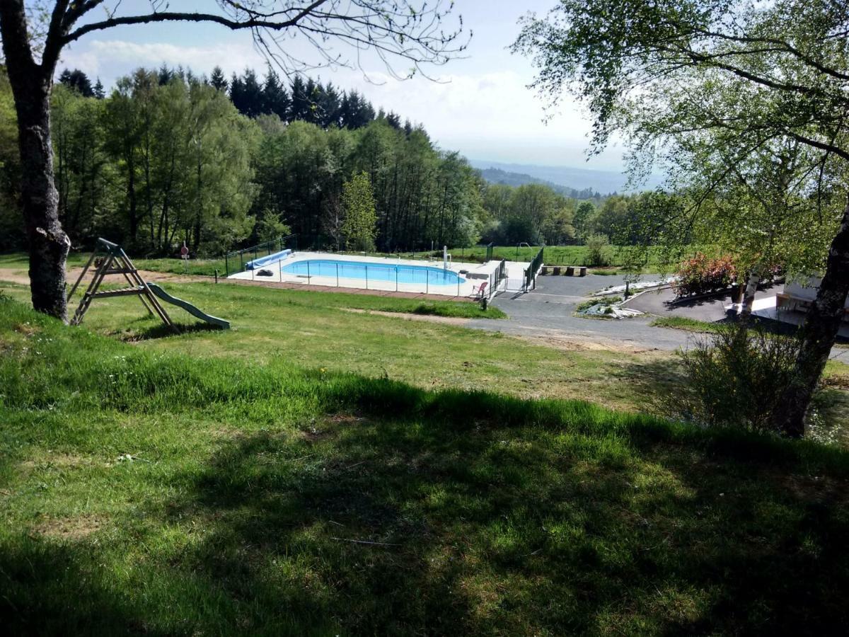 Camping le Montbartoux Vollore-Ville Extérieur photo