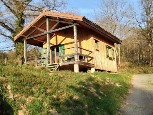 Camping le Montbartoux Vollore-Ville Extérieur photo