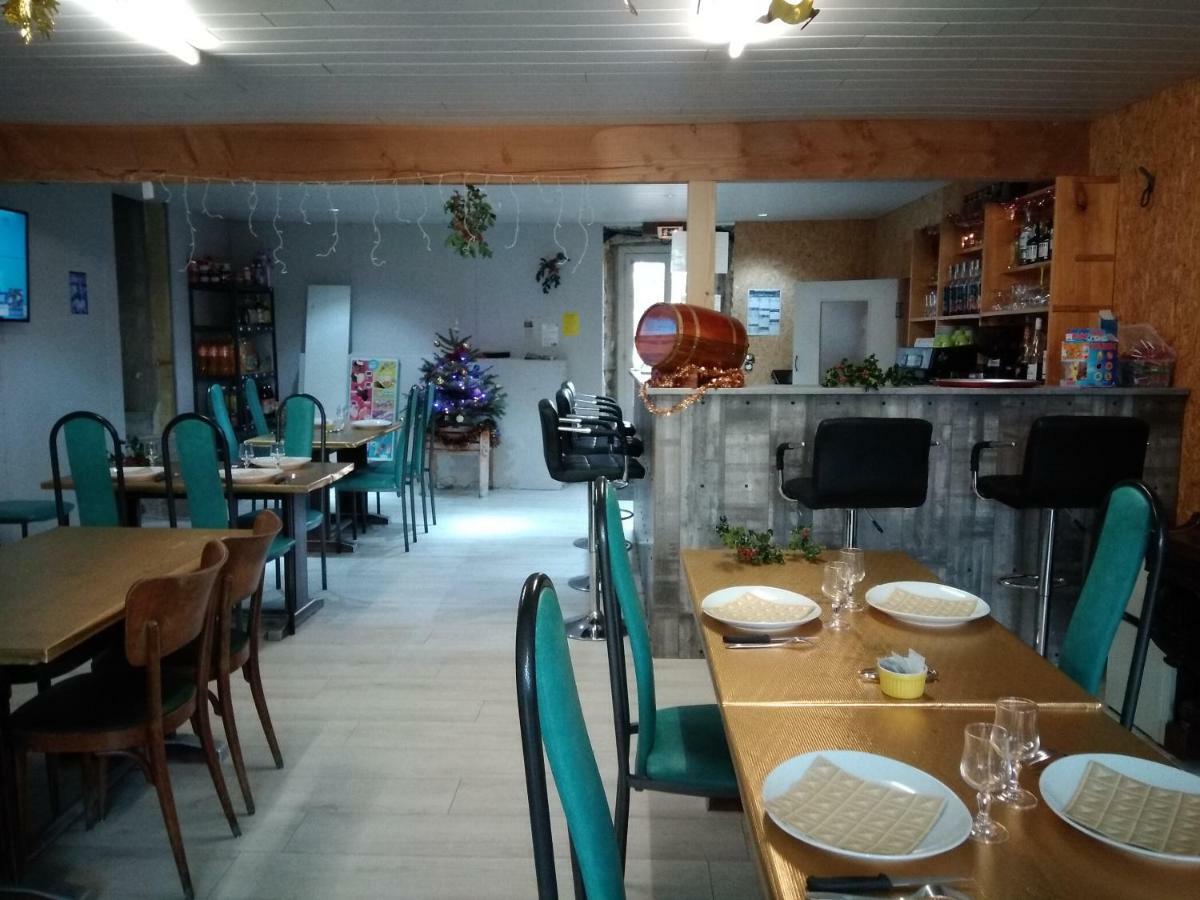 Camping le Montbartoux Vollore-Ville Extérieur photo