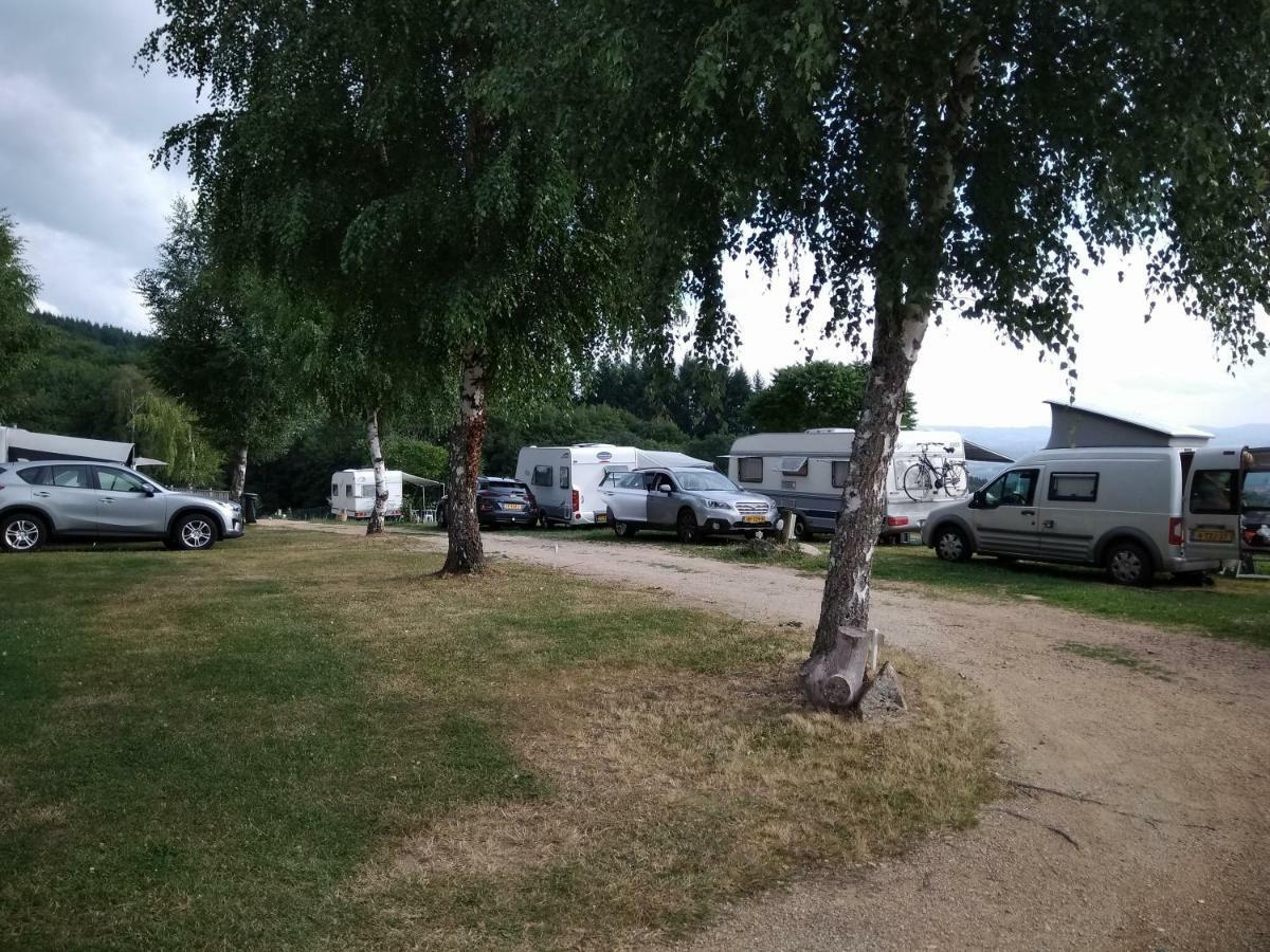 Camping le Montbartoux Vollore-Ville Extérieur photo
